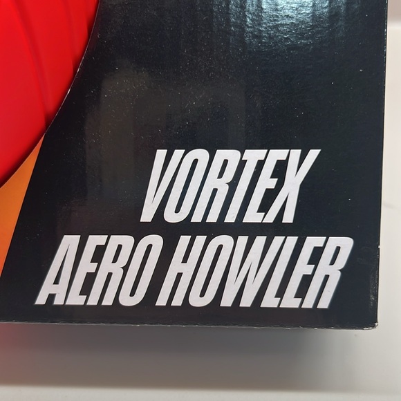 NERF VORTEX AERO HOWLER RED BRAND NEW long distance football indoor kids toy - Picture 4 of 10